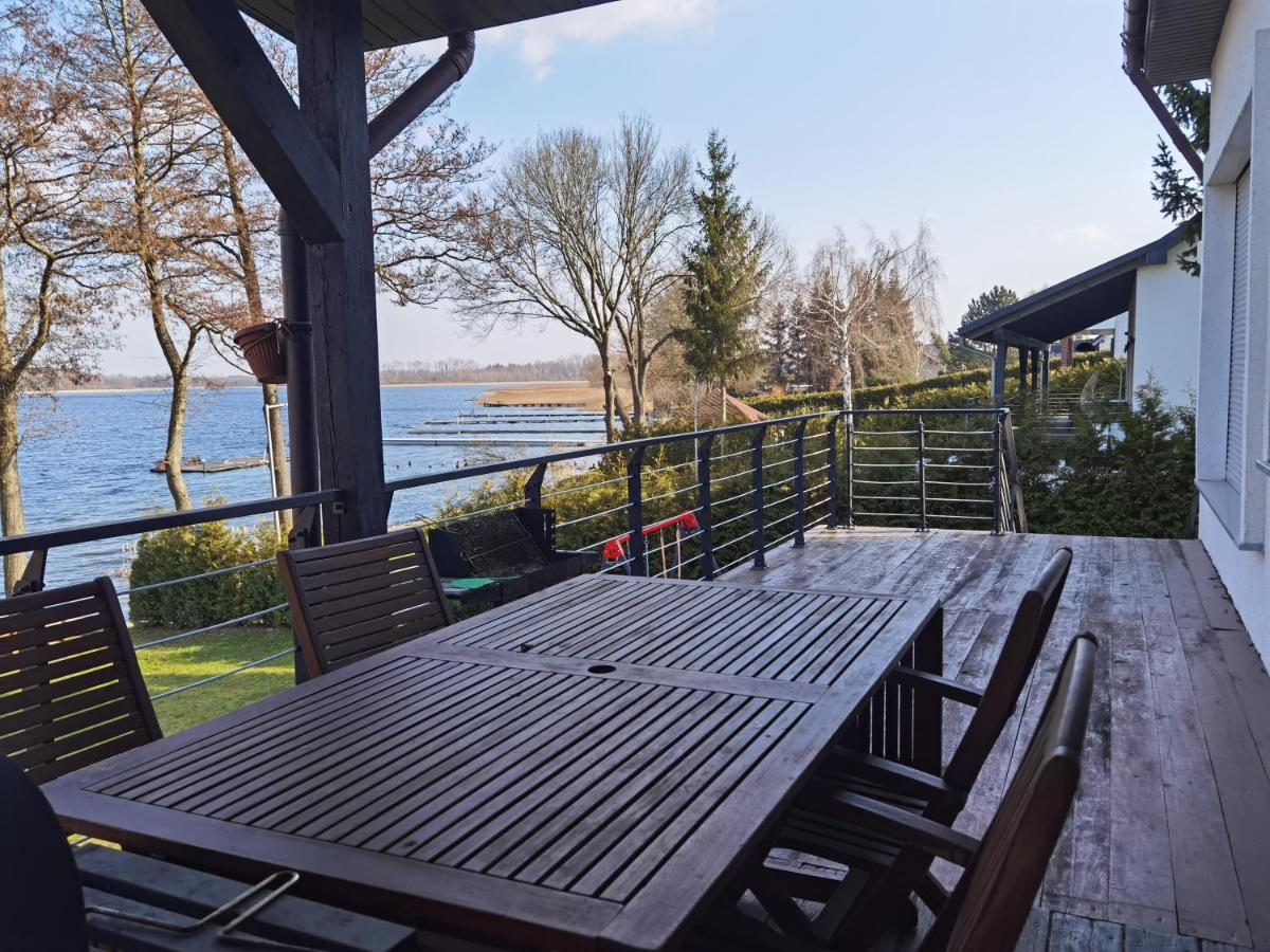 Lake House Listomie Kruszwin ภายนอก รูปภาพ